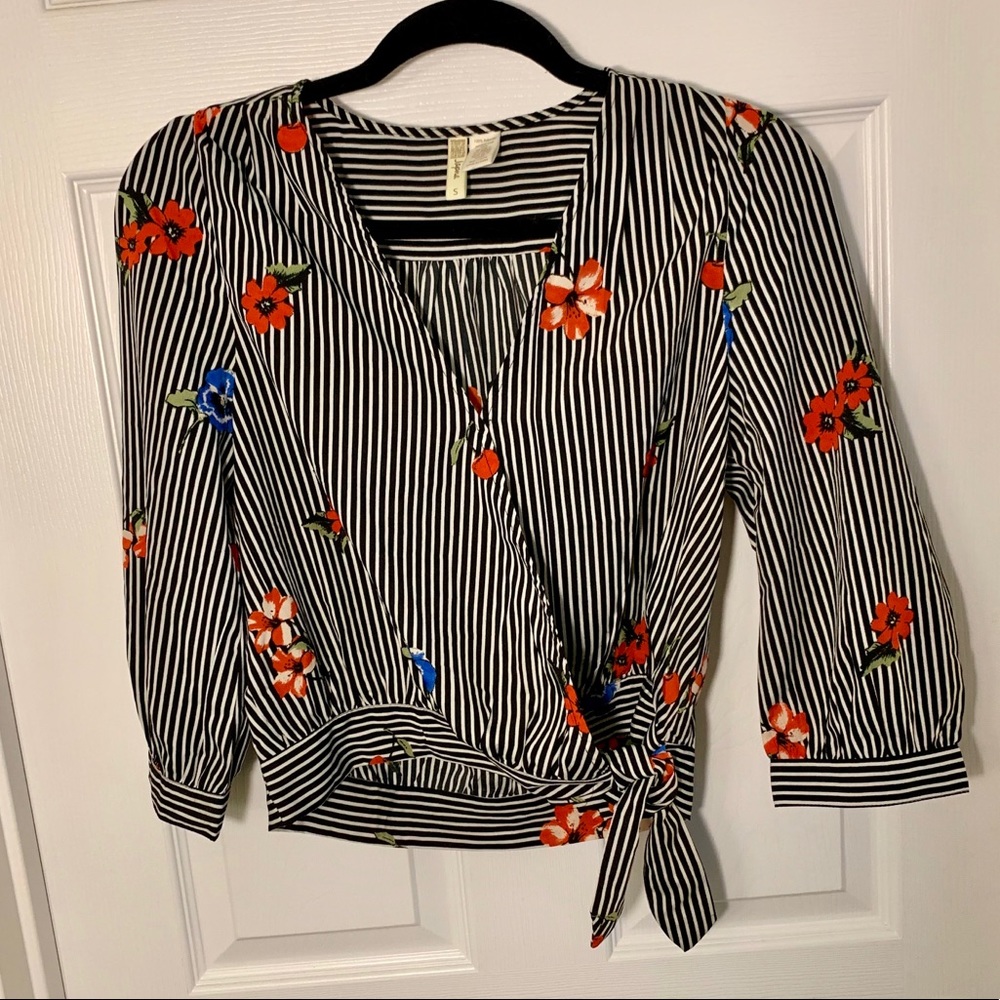 Summery Black and White Stripe Blouse Size S